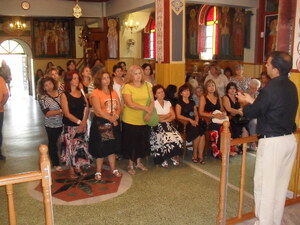 5/9/10 εκκλησιασμός στον Ι.Ν.Αγ.Κωνσταντίνου Αρόης